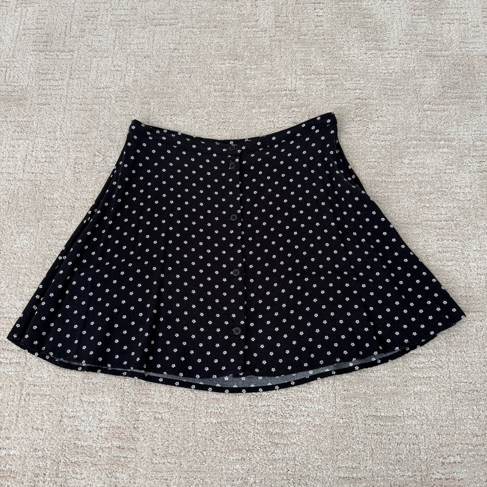 H&M juniors button-up floral mini skirt
